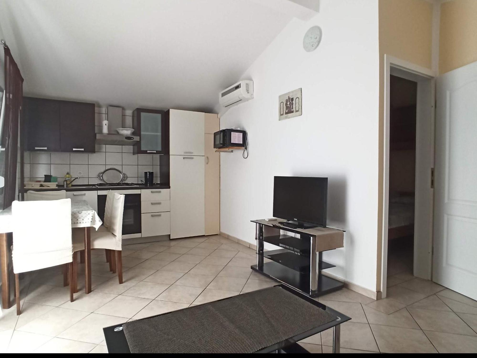 Apartmani Lun Vir Exterior photo