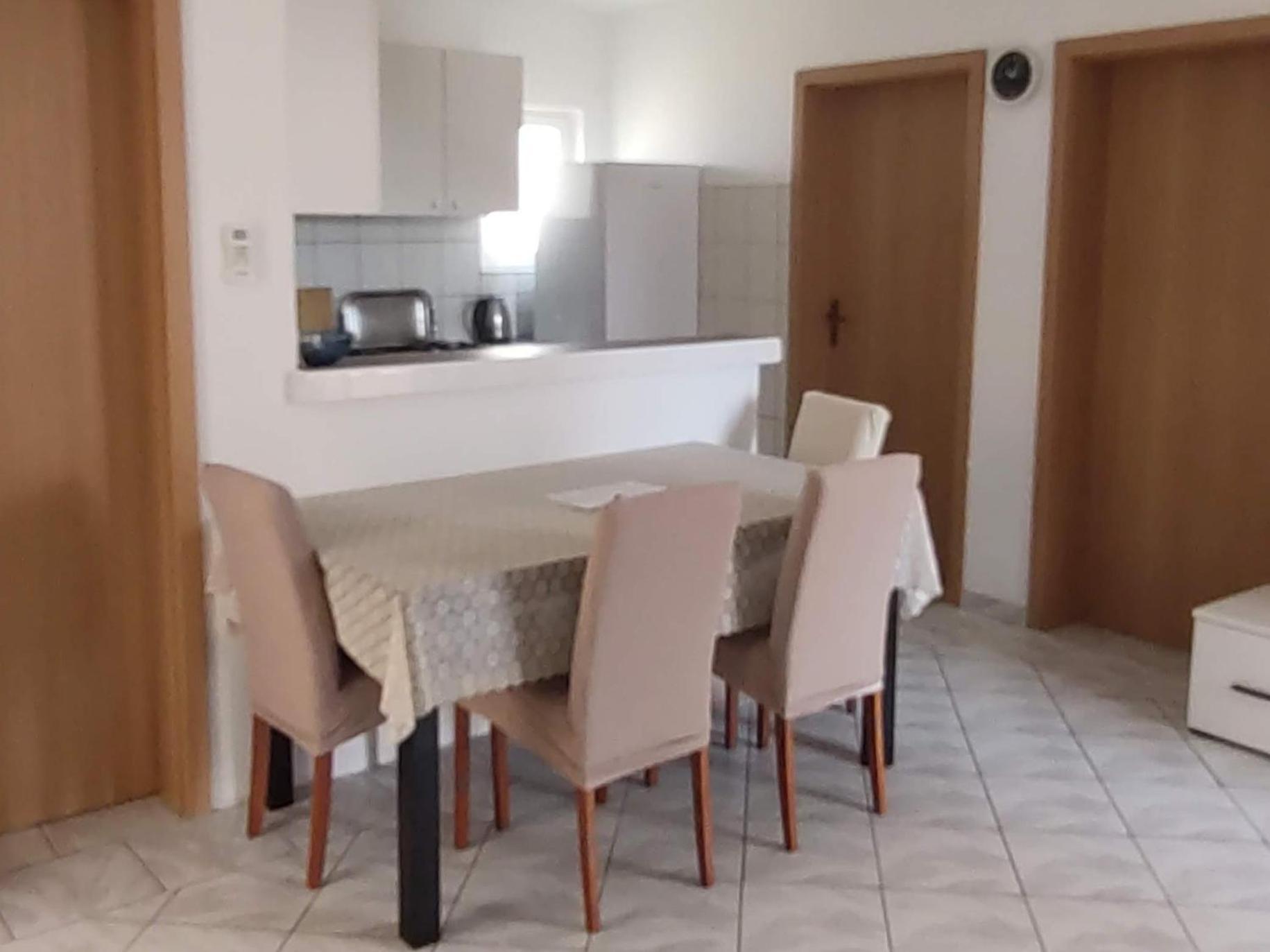 Apartmani Lun Vir Exterior photo