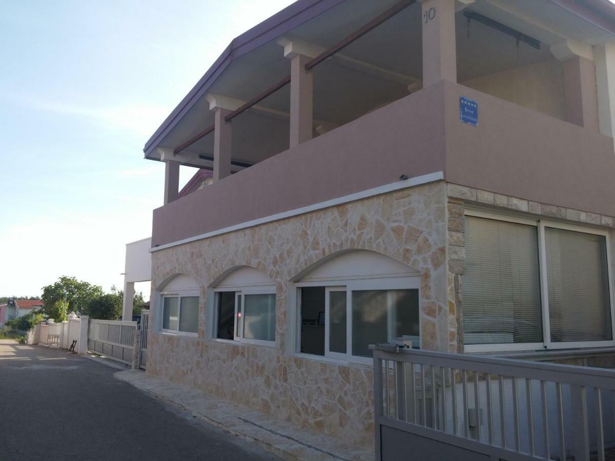 Apartmani Lun Vir Exterior photo